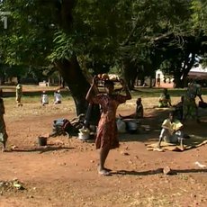 Cestománie - Středoafrická republika: Neklidné srdce Afriky Cestománie - Středoafrická republika: Neklidné srdce Afriky