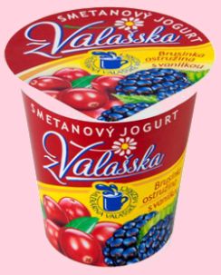 Smetanov jogurt brusinka-ostruina s vanilkou
