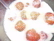 fotka Jogurtov jahodov mlko