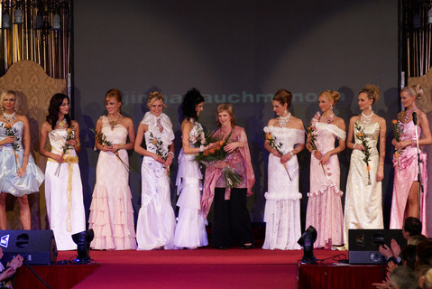FOTKA - Jiina Tauchmanov pedstavuje Velkou mdn show 2009