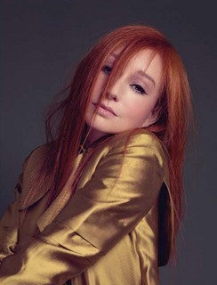 FOTKA - Hn TORI AMOS se vrac do R!