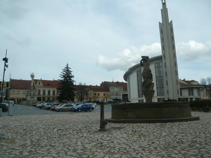 FOTKA - Hustopee s pamtkovmi domy ze 16. stolet