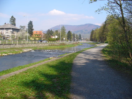 FOTKA - Ronov pod Radhotm - krsn msteko Beskyd