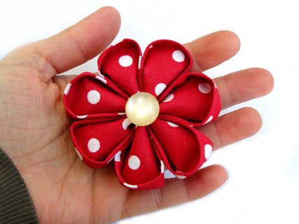 FOTKA - Vyrob si sama: Kvtinu Kanzashi