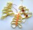 Vyrob si sama: Vánoční stromečky z korálků a stužek