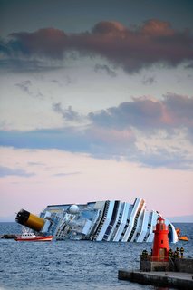 FOTKA - Potopen lodi Costa Concordia - rok po tragdii