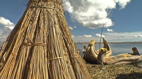 FOTKA - esk stopy na behu bjnho jezera Titicaca