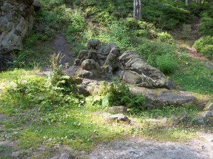 FOTKA - porkovy stopy v Kuksu a okol