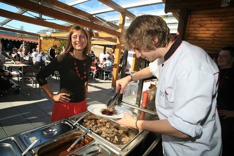 FOTKA - Karlovsk gastrofestival lk na dobr jdlo i zbavu