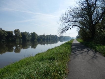 FOTKA - Na kole Polabm  Z Mlnka do Roudnice nad Labem