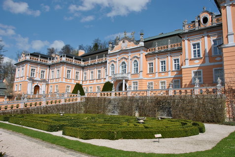 FOTKA - esk Versailles, Mal Schnbrunn aneb zmek Nov Hrady