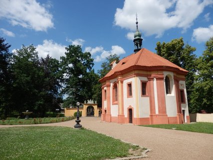 FOTKA - Toulky Podblanickem - NS Roudn a Odlochovice