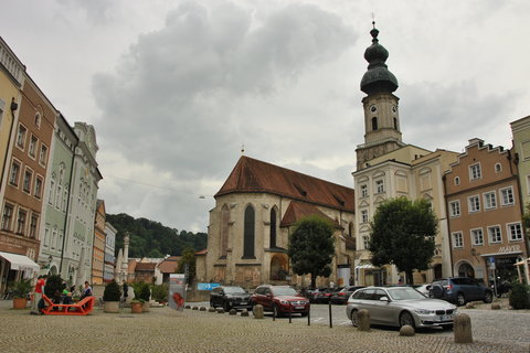 FOTKA - Oknko k sousedm: Burghausen