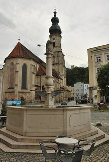 FOTKA - Oknko k sousedm: Burghausen