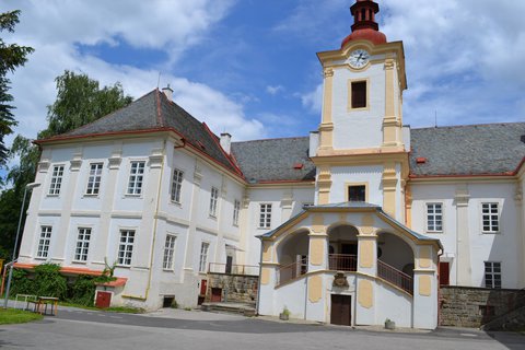 FOTKA - Luhaovice do tetice aneb co doke posudkov lka