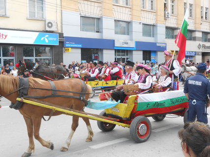 FOTKA - Vlet na festival r do Kazanlaku