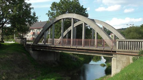 FOTKA - Nvtva Devohostic, msteka na rozhran Han a Valaska