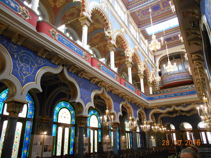 FOTKA - Prohldka Jeruzalmsk synagogy v Praze