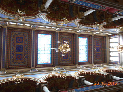 FOTKA - Prohldka Jeruzalmsk synagogy v Praze