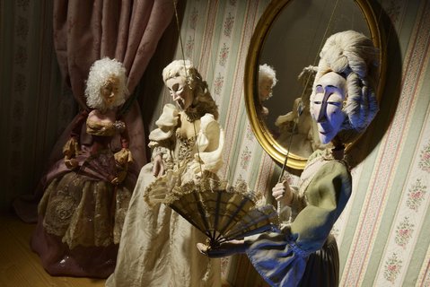 FOTKA - Kouzeln svt pohyblivch loutek v Galerii Portheimka