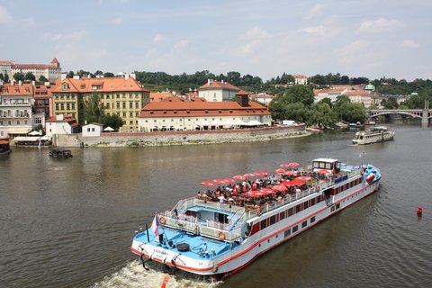 FOTKA - Praha - msto, kter mm rda