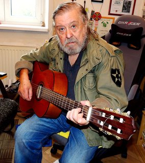 FOTKA - 13. komnata Tonyho Linharta