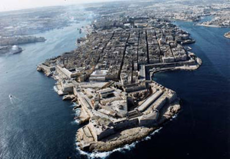 FOTKA - Cestomnie - Malta: Vera a dnes