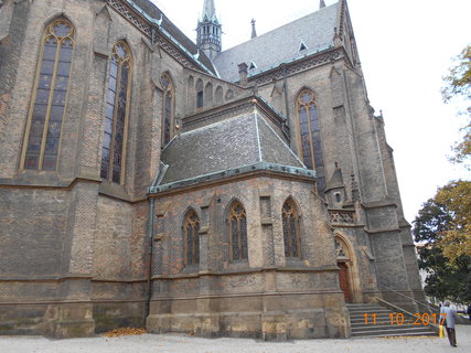 FOTKA - Kostel svat Ludmily v Praze