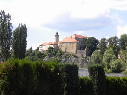 FOTKA - Ledesko a Ledesk hrad