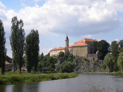 FOTKA - Ledesko a Ledesk hrad