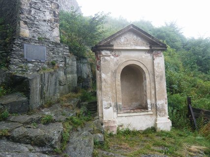 FOTKA - Krlovsk hrad Bezdz