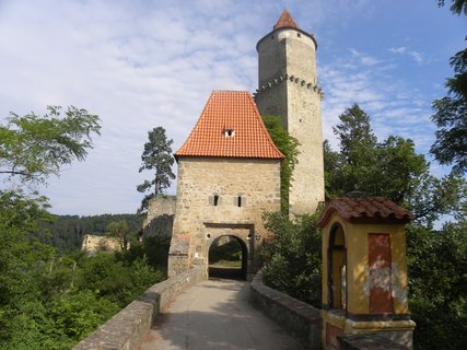 FOTKA - Krlovsk hrad Zvkov