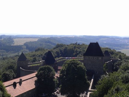 FOTKA - Hrad Helftn s nejdelmi hradebnmi zdmi v esk republice