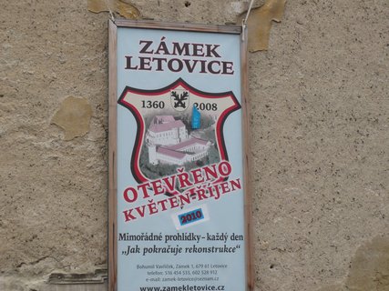 FOTKA - Zmek Letovice se stedovkou murnou