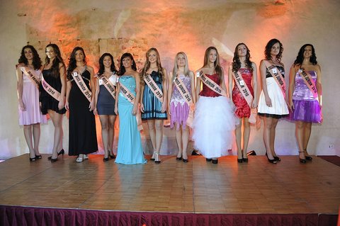 FOTKA - Miss Junior 2010 se stala Samira Zylollarov