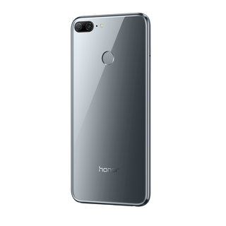 FOTKA - HONOR 9 LITE  nov klenot mezi smartphony