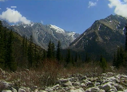 FOTKA - Cestomnie: Kyrgyzstn: Mezi nebem a zem