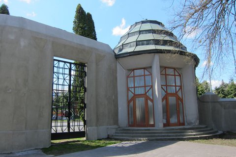 FOTKA - blick hbitov z architektonickho pohledu