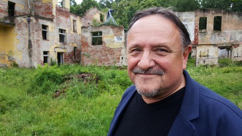 FOTKA - 13. komnata Jaroslava Samsona Lenka