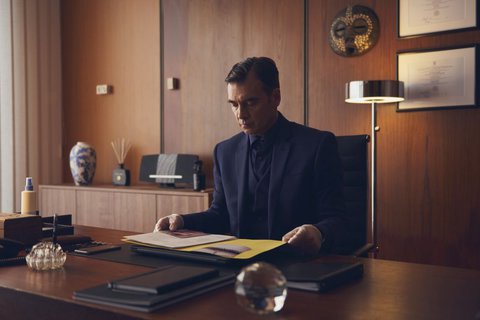 FOTKA - Nov kriminln seril Profesor T. ji tuto nedli na TV Nova