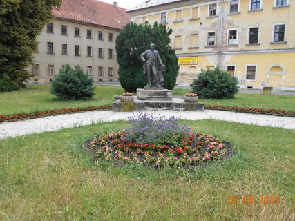 FOTKA - Trochu straideln pevnost Josefov