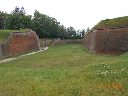 FOTKA - Trochu straideln pevnost Josefov