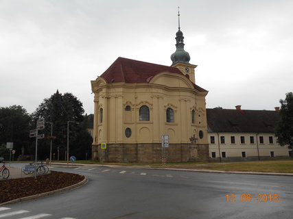 FOTKA - Krsn barokn kaple ve Smiicch