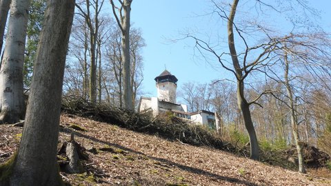 FOTKA - Toulky jarn prodou  Karlovy Vary