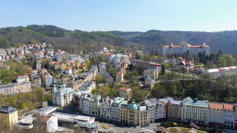 FOTKA - Toulky jarn prodou  Karlovy Vary