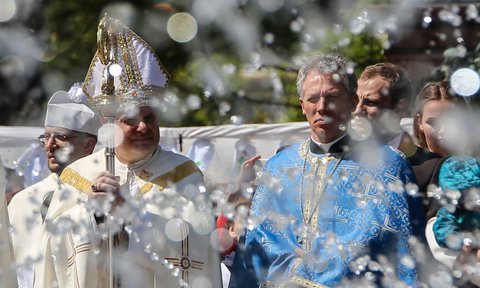 FOTKA - Jedno z 15 nejromantitjch mst stedn Evropy letos vstoup do sv 201. sezny