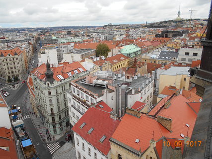 FOTKA - Pohled z ve Novomstsk radnice