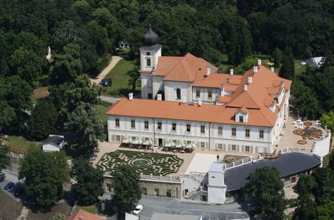 FOTKA - esk pohdkov lto na Zmku Loue