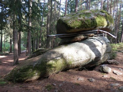 FOTKA - Kudy chodil loupenk Grasel