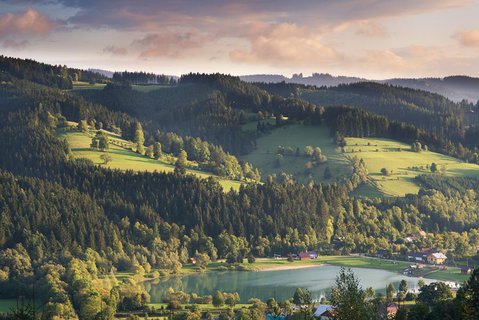 FOTKA - Spa hotel Lanterna: oza klidu v prod Beskyd